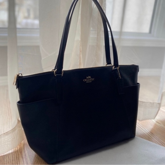 Brand new Coach Ava tote - Picture 3 of 4